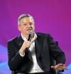 Ted Sarandos, CEO de Netflix: “La inteligencia artificial puede ayudarnos a entender mejor qué conmueve a cada espectador, pero nunca podrá sentirlo por él”
