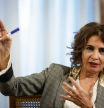 La vicepresidenta primera y ministra de Hacienda, María Jesús Montero, durante una entrevista con EFE