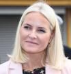 La princesa Mette-Marit de Noruega pide disculpas por haberse relacionado con Epstein