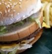 Un empleado McDonald's se hace viral explicando paso por paso cómo se hace un Big Mac