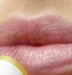 Utilizar cacao para tus labios puede hacer que se pongan mucho peor