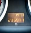 ¿Es posible manipular el cuentakilómetros de un coche?