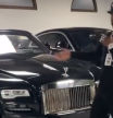 Floyd Mayweather alardea de sus exclusivos coches para provocar a sus “haters”