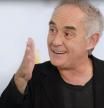 Ferran Adrià ha ido siempre un paso por delante. Gracias a su esfuerzo y planificación ha conseguido adelantarse al futuro a lo largo de toda su trayectoria. #MuchoPorHacer
Descubre más en: https://www.caixabank.es/muchoporhacer 
SUSCRÍBETE: http://bit.ly/suscríbeteCaixaBank
#MuchoPorHacer