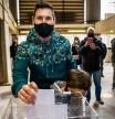 El capitán del Barça, Leo Messi, ha ejercido su derecho a voto junto a su hijo mayor