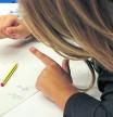 Las niñas de 4.º de primaria en España rinden menos en matemáticas que los chicos de su curso