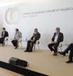 Ponentes de la mesa 'Hacia la reactivación económica y la interconexión territorial' en la cumbre Baleares-Comunidad Valenciana.