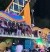 Pánico por una atracción de feria que se tambalea con varias personas montadas en ella