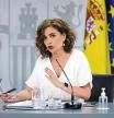 La ministra de Hacienda y Función Pública, María Jesús Montero, comparece en una rueda de prensa posterior al Consejo de Ministros celebrado en Moncloa, a 27 de julio de 2021, en Madrid (España). El Gobierno ha aprobado este martes una Oferta de Empleo Público de más de 30.000 plazas, la mayor de la historia. En el mismo Consejo de Ministros se ha aprobado el techo de gasto de unos futuros presupuestos, que serán también los