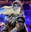 Estatua de uno de los personajes del popular World of Warcraft en uno de los pavellones de la feria BlizzCon