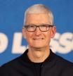 Tim Cook no entiende que se use la tecnología de Apple para estar continuamente en redes sociales