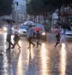 Cómo aprovechar la lluvia para lavar el coche y dejarlo impoluto
