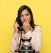“Ahora te llamo”: ¿por qué los jóvenes tienen pánico a las llamadas telefónicas?