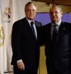 Gento en una imagen de archivo junto al presidente del Real Madrid, Florentino Pérez
