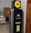 Uno de los cajeros instalados en pequeños municipios valencianos gracias al acuerdo entre CaixaBank y la Generalitat Valenciana
