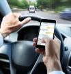Con la nueva Ley de Tráfico: ¿puedo utilizar el móvil si estoy parado en un semáforo?