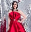 Laura Pausini con el vestido rojo de Alberta Ferretti