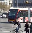 La línea H12 se convertirá en 2027 en el primer bus rápido eléctrico de Barcelona