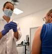 A nurse prepares to vaccinate a patient against monkeypox at a Centre gratuit d'information, de dépistage et de diagnostic (CeGIDD) in Montpellier, southern France on August 23, 2022. (Photo by Pascal GUYOT / AFP)