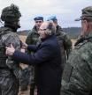 Putin conversando con un soldado en un centro de entrenamiento en Ryazan