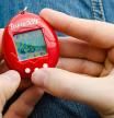Vuelve la fiebre de los Tamagotchi 25 años después: de 20 a 60 euros y agotados en muchas jugueterías