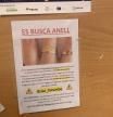 El surrealista cartel en la Universitat de Lleida con recompensa para encontrar un anillo: “Hecho con muelas”