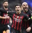 Brahim Díaz celebra el gol del Milan, perseguido por Theo Hernández