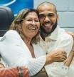 La madre de Dani Alves cree en la inocencia de su hijo