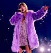 Taylor Swift con uno de los looks que lleva en su gira The Eras Tour