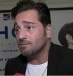 David Bustamante atiende a los micrófonos de 'Socialité'