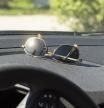 Por qué es peligroso dejar unas gafas en el salpicadero del coche