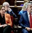 Ada Colau, Jaume Collboni y, detrás, Ernest Maragall, en un acto en el Ayuntamiento de Barcelona