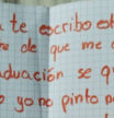 La desesperada carta de un niño a su hermana suplicándole no ir a su graduación: "Sé que es tu día, pero no pinto nada"