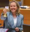 Brussels (Belgium), 14/07/2023.- Spain's economic affairs minister Nadia Calvino rings the bell to start a meeting of European finance ministers at EU Economic and Financial Affairs Council in Brussels, Belgium, 14 July 2023. (Bélgica, España, Bruselas) EFE/EPA/OLIVIER MATTHYS