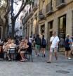 Turistas paseando por la calle de la Força de Girona