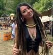 Shani Louk, alemana de 22 años que estaba en un festival musical en el sur de Israel y que aparece, muerta o inconsciente, en un vídeo de Hamás