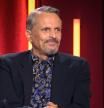 Miguel Bosé explica los pormenores de su dolencia a Carlos Sobera.