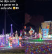 Estupor ante la extrema decoración de una casa por Navidad: “”Trabaja en la comisión de la electricidad de la Tierra''