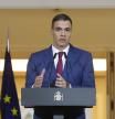 MADRID, 27/12/2023.- El presidente del gobierno, Pedro Sánchez, realiza declaraciones tras reunión Consejo de Ministros este miércoles en el palacio de la Moncloa en Madrid. EFE/ Juan Carlos Hidalgo