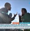 Tenso forcejeo en directo entre asistentes a una 'rave' y un periodista