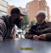 La emotiva conversación con su abuelo con Alzheimer que enamora a millones de personas: “¿Sabes que te quiero?”
