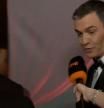 Pedro Sánchez responde a una reportera de RTVE
