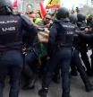 Tensión en la Puerta de Alcalá de Madrid