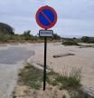 Nuevas placas de prohibido aparcar por la noche en la zona de El Saler de València