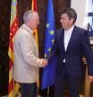 Imagen de la reunión de Carlos Mazón con Joan Baldoví
