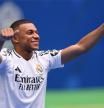 Mbappé copia exactamente el mismo gesto de Cristiano Ronaldo en su presentación con el Real Madrid