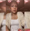 Una niña de 14 años con cáncer planta cara a los insultos en TikTok: “Os hace mucha gracia que no tenga pelo”