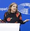 Iratxe García, presidenta del grupo de Socialistas & Demócratas en la Eurocámara, se dirige a la prensa en una imagen de archivo