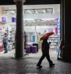 Supermercado 24H instalado en la antigua sede de economía de la Generalitat