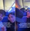 Esta pareja tiene un truco perfecto para viajar más cómodos en un avión: “Nunca falla”